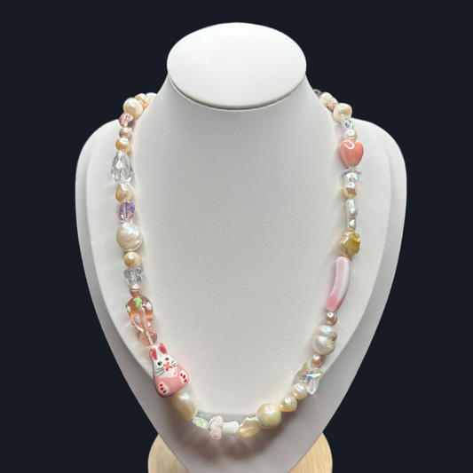 1 of 1: pink pearl necklace